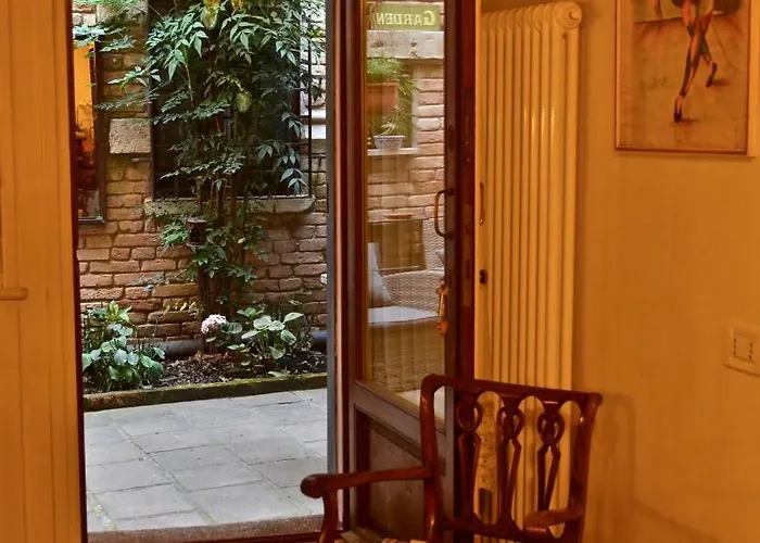 Cà De Casanova * Venise